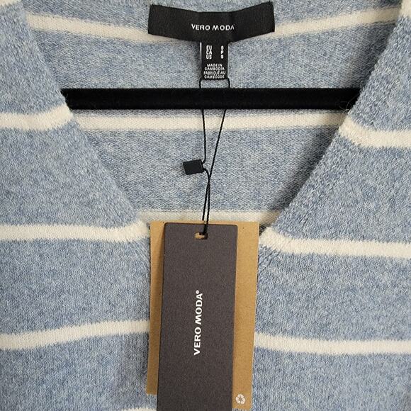 Nordsteoms Vera Moda V Neck Long Sleeve Sweater SOFT Blue Striped Womens S NWT - Picture 3 of 9